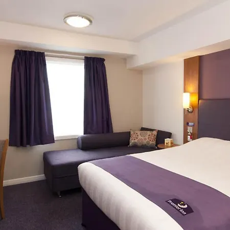Premier Inn London Hampstead-2